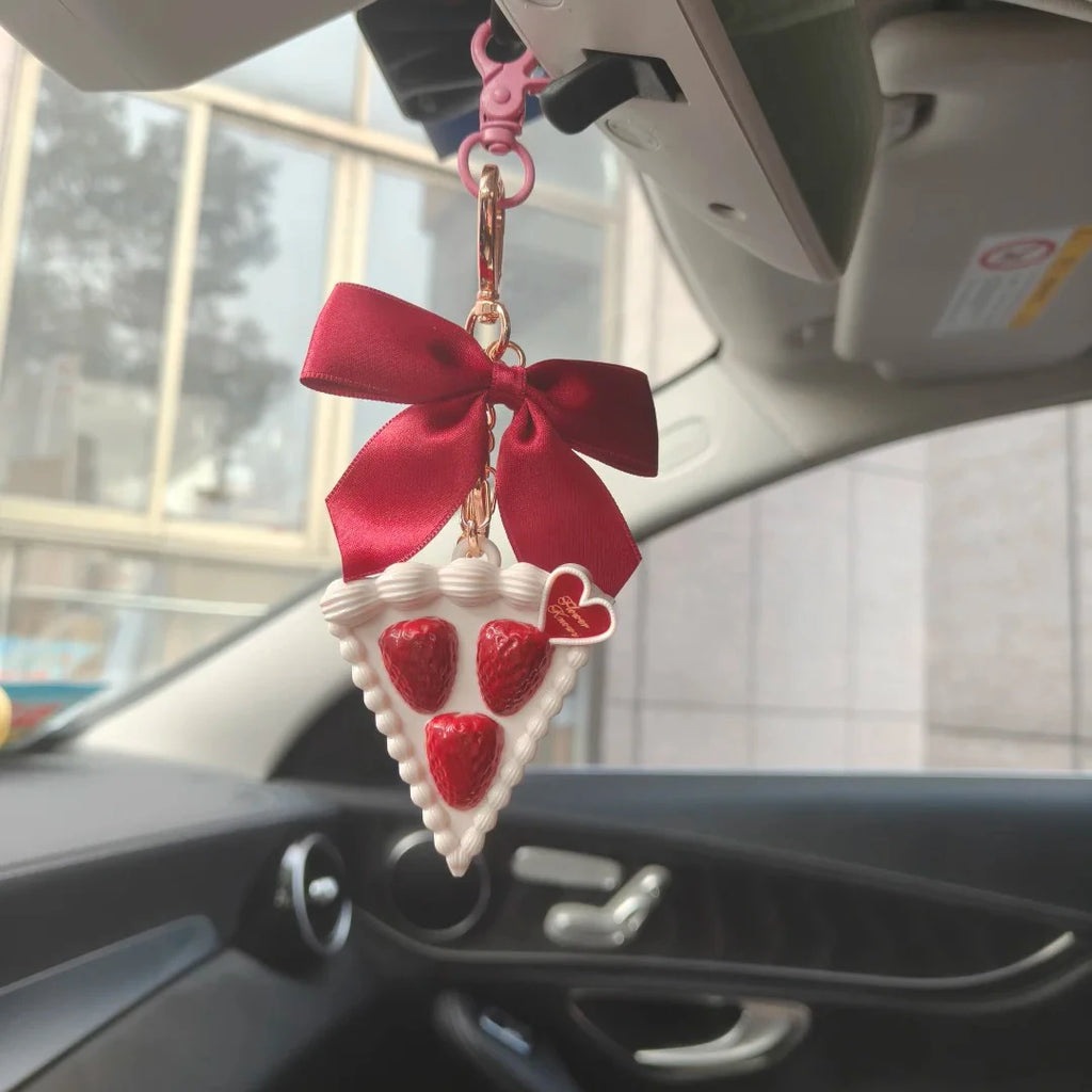 Baume parfumé solide Flower Knows Fraise Cupidon 3g Vegan Longue Durée, Pendentif, Format Voyage, Cadeau Mignon pour Femme 