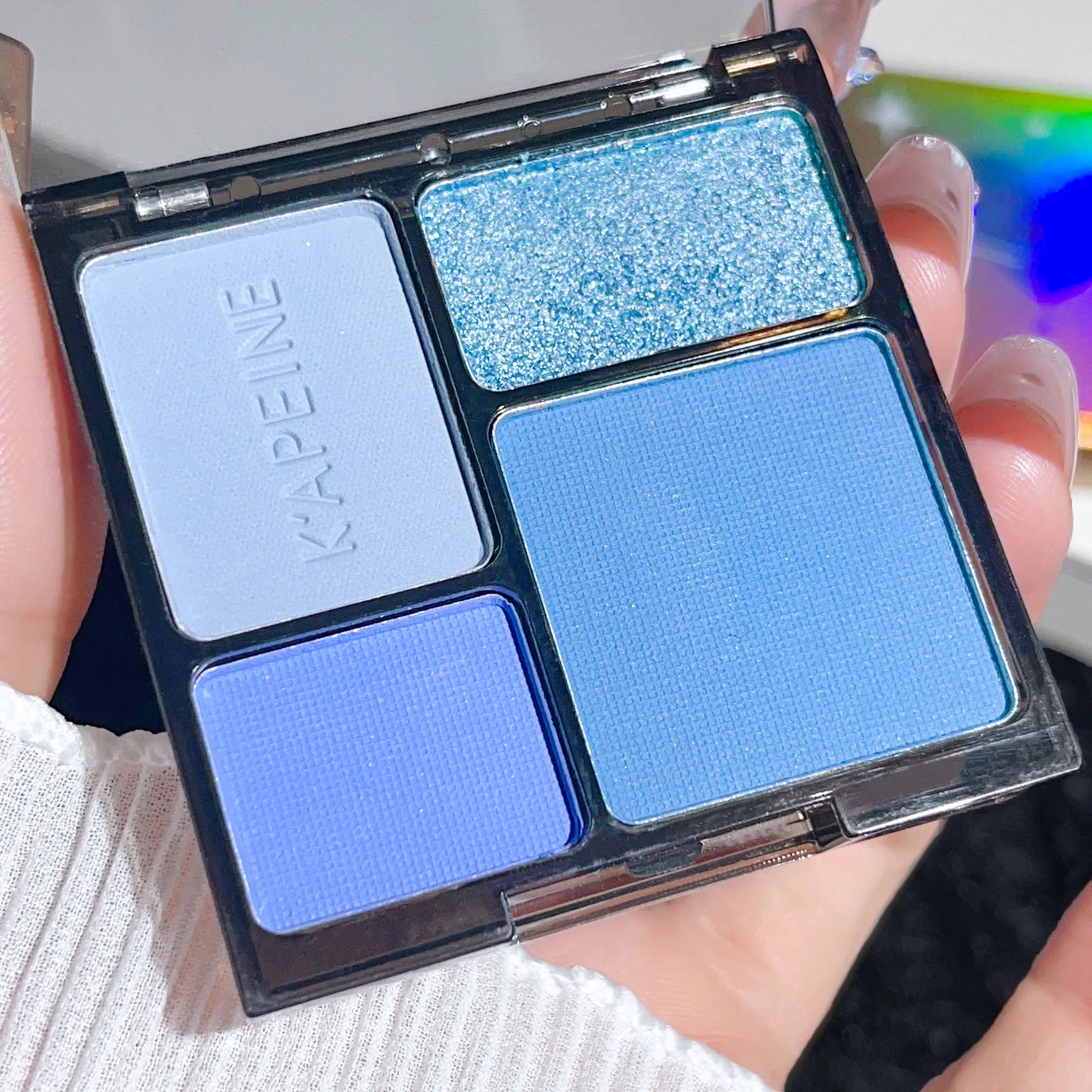 Disque de fard à paupières quatre couleurs, paillettes fines, nacré, mat, bleu thé au lait, mini fard à paupières pour étudiantes