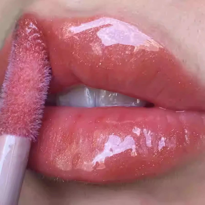 Fenty Beauty Gloss à lèvres soyeux et riche Miel Gloss à lèvres rouge Stardust Poudre compacte pour le contouring Stick illuminateur Diamond Highlighter