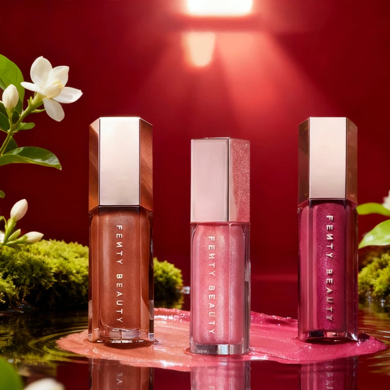 Fenty Beauty Gloss à lèvres soyeux et riche Miel Gloss à lèvres rouge Stardust Poudre compacte pour le contouring Stick illuminateur Diamond Highlighter