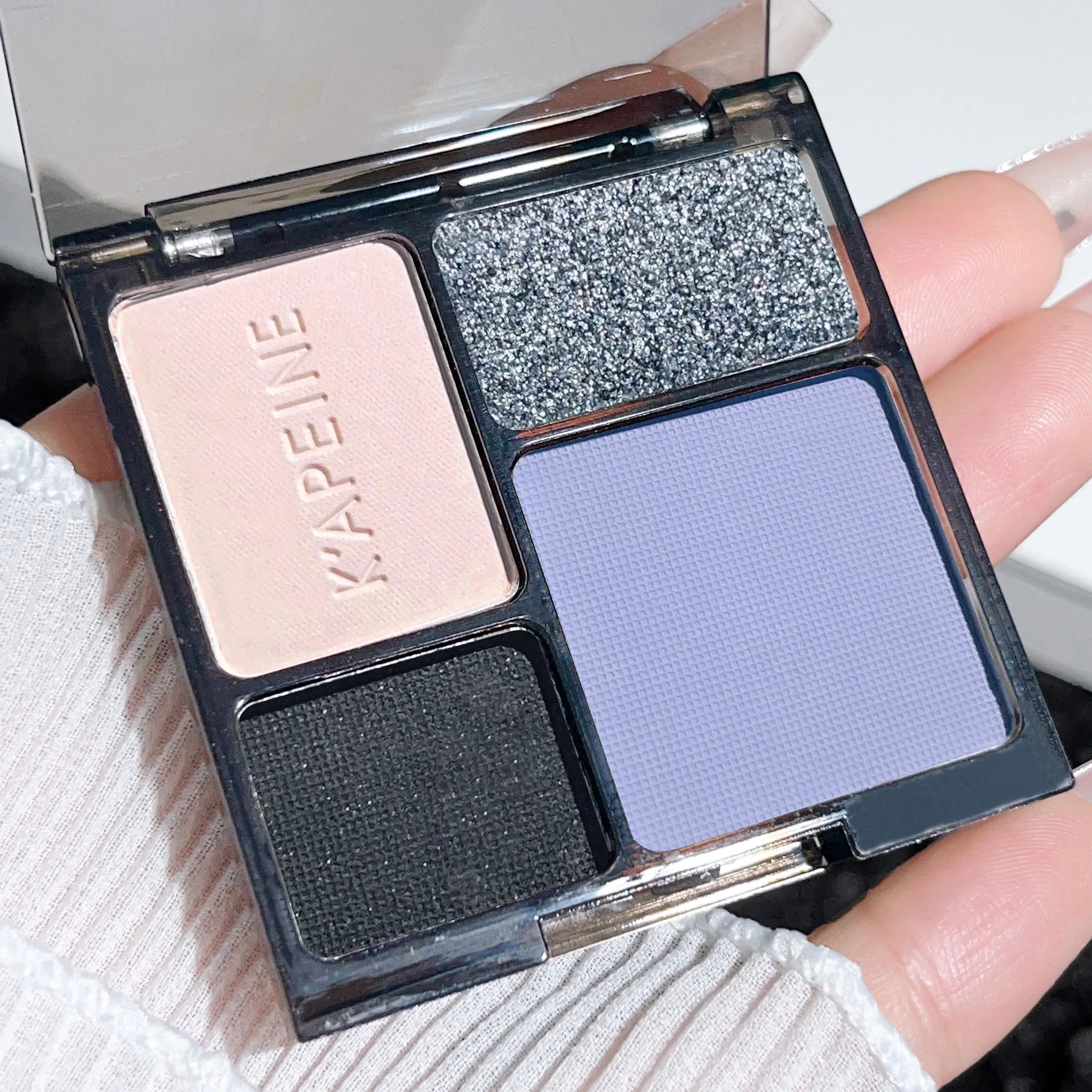 Disque de fard à paupières quatre couleurs, paillettes fines, nacré, mat, bleu thé au lait, mini fard à paupières pour étudiantes