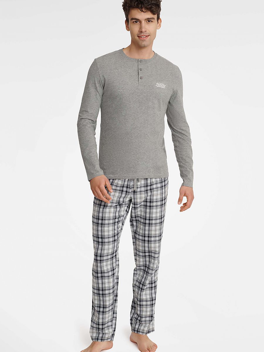 Pyjama model 183840 Henderson